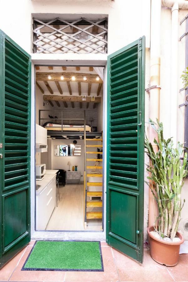 Il nido - Cozy studio apartment in Santa Croce Florencia Exterior foto