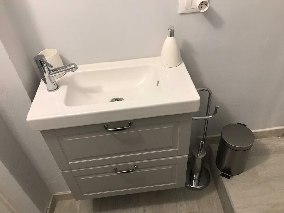 Il nido - Cozy studio apartment in Santa Croce Florencia Exterior foto